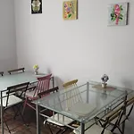 ホステル Retro & Garden *