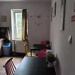 Retro & Garden Hostel