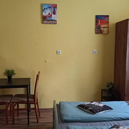 Hostel WILLA RETRO Hostel&Rooms