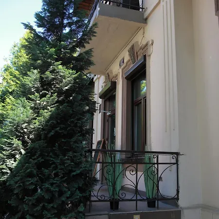 Retro & Garden Vandrerhjem Kraków