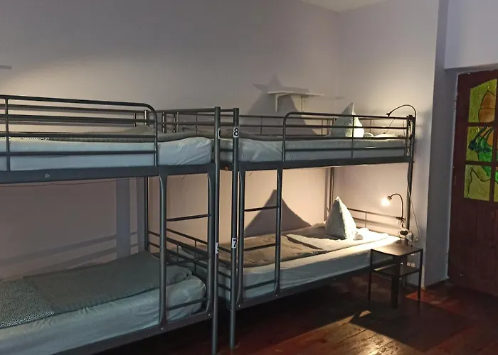 Retro & Garden Albergue *