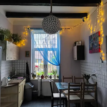 אכסניה Retro & Garden קרקוב